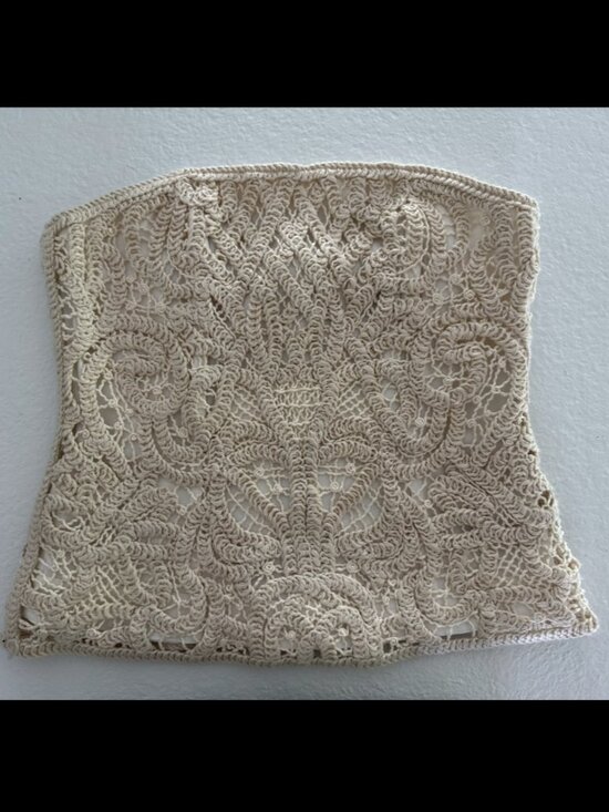 White House Black Market Tops - White House Black Market Cream Crochet Strapless Top Size 2
